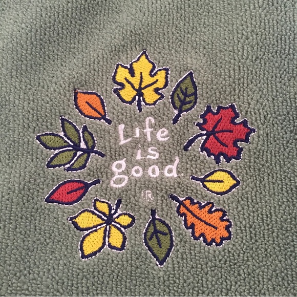 NEW Life Is Good Pet Drying Towel Dog Ultra Absorbent Microfiber Green Leaves - Picture 7 of 8